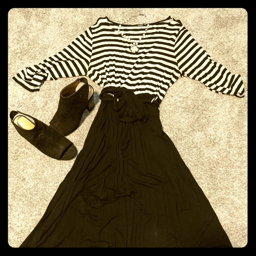 Annabelle Black & White Striped Long Dress, Sz 2X